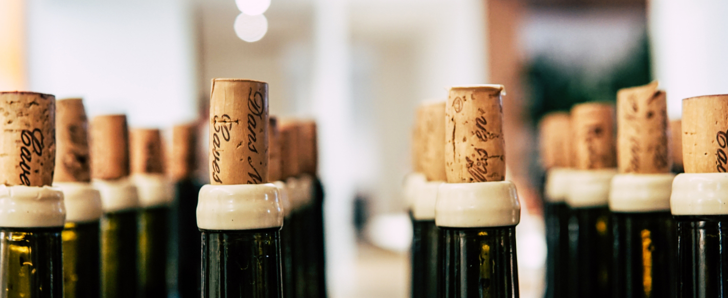 Fotografia de unos vinos